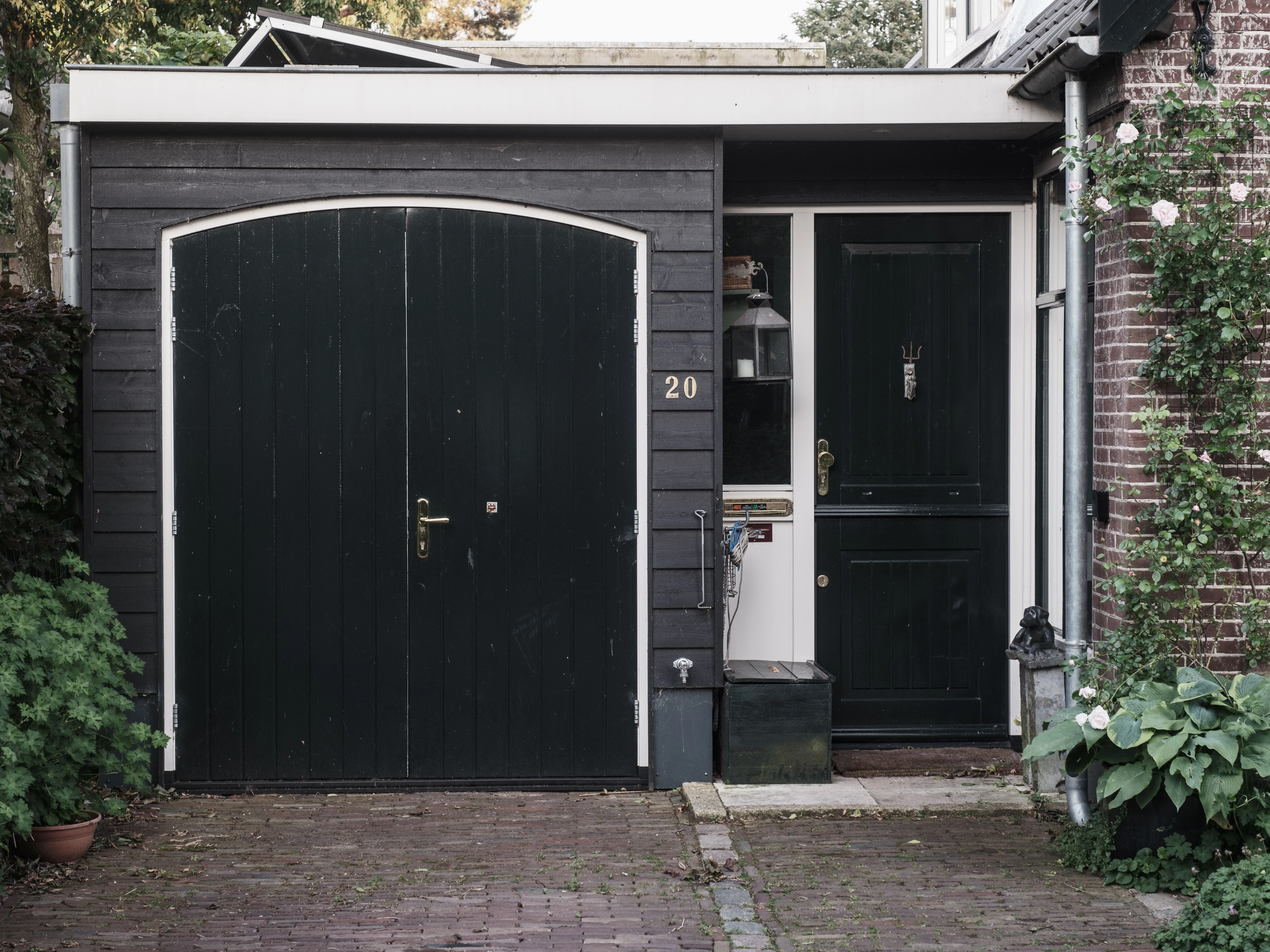 Residential garage door in Mansfield